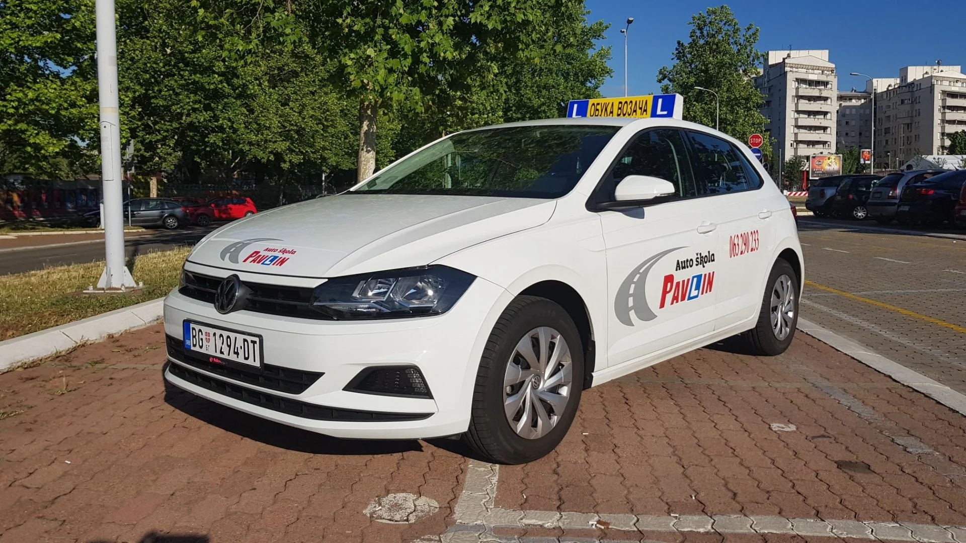 Auto Škola Pavlin — VW Polo